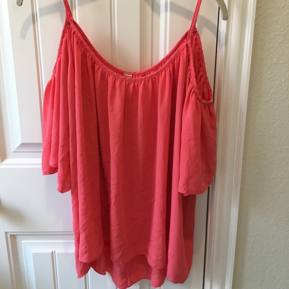 Cold shoulder style blouse